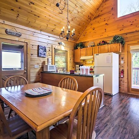 Sevierville Retreat Private Hot Tub And Lake Views! Eksteriør billede