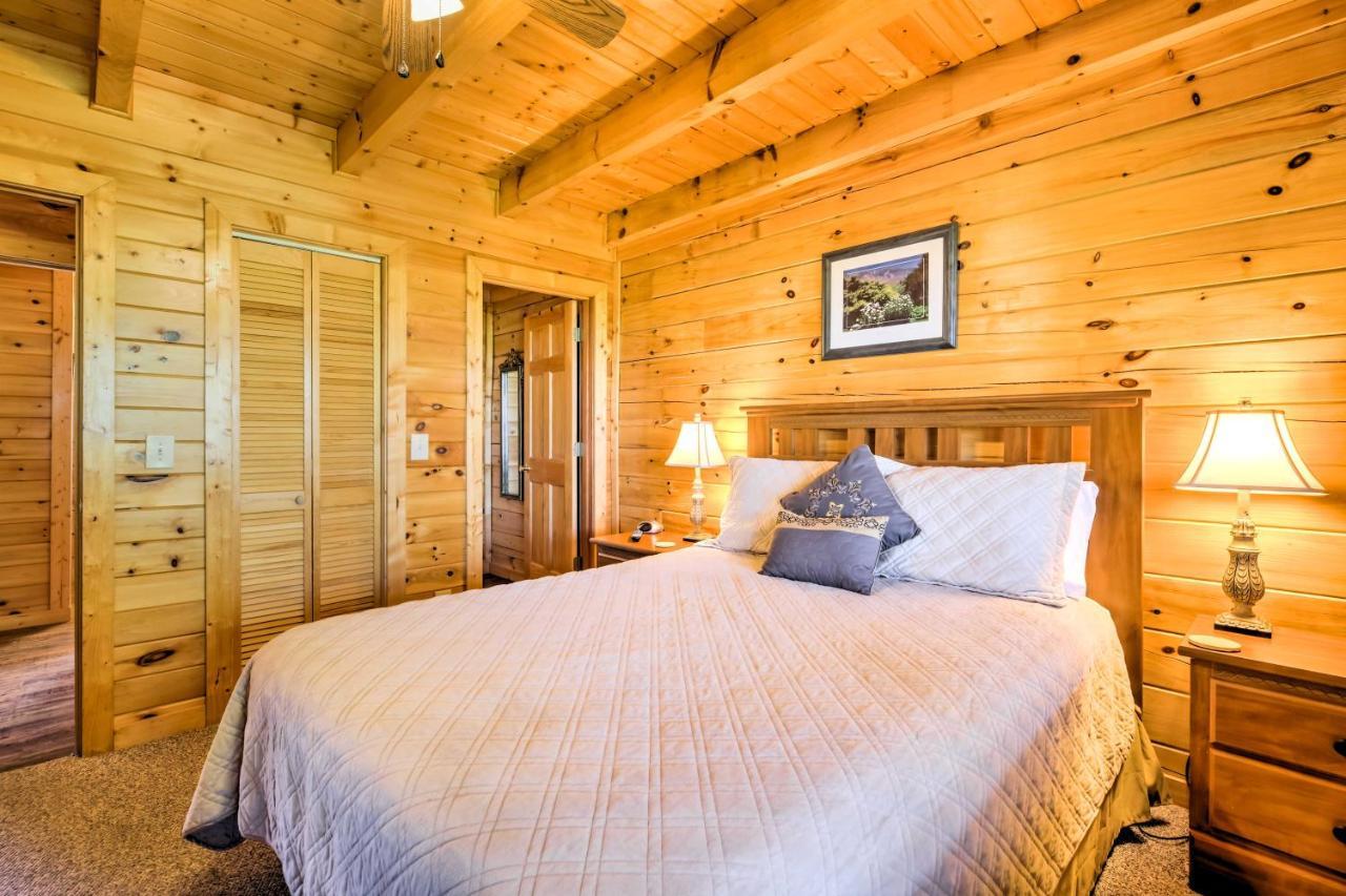 Sevierville Retreat Private Hot Tub And Lake Views! Eksteriør billede