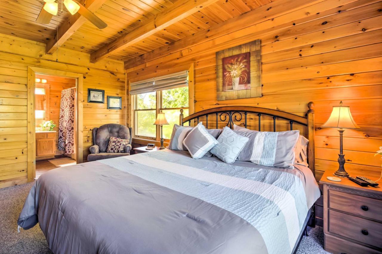 Sevierville Retreat Private Hot Tub And Lake Views! Eksteriør billede