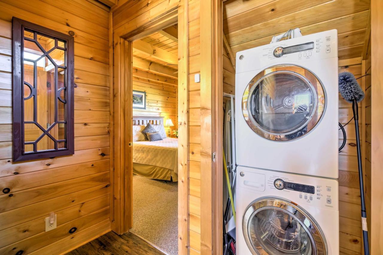 Sevierville Retreat Private Hot Tub And Lake Views! Eksteriør billede